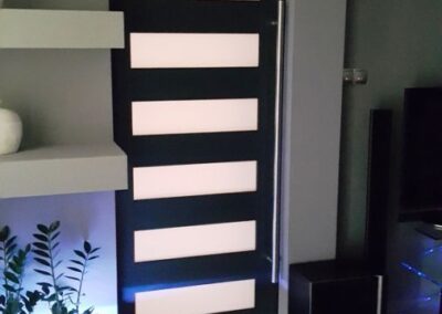 Aluminiowe drzwi wewnętrzne, aluminiowe drzwi przesuwne, drzwi szklane